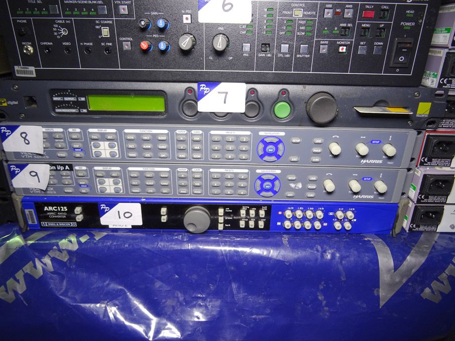 Harris Videotek VTM-4100 waveform / vector monitor