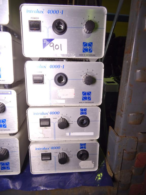 4x Intralux light sources, 2x 4000, 2x 4001