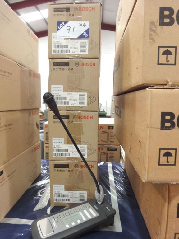 4x Bosch LBB 1956/00 call stations - Lot Located a...
