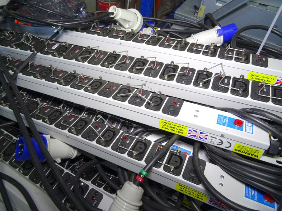 5x Olson 20 socket distribution panels, 3.15A