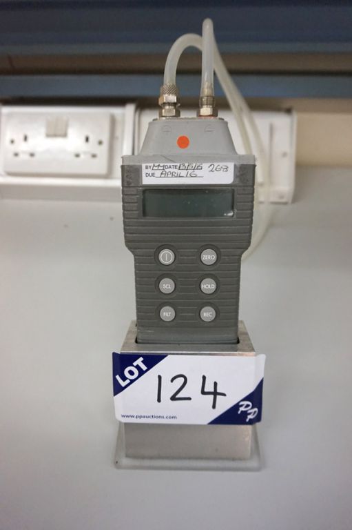 Comack C9555 pressure meter