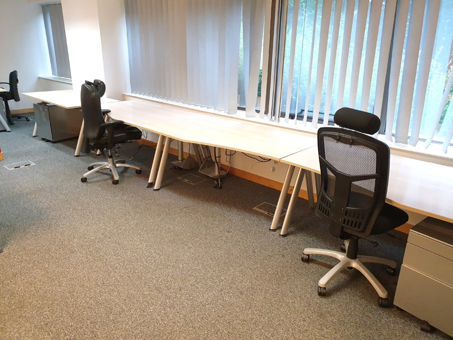 3x maple 1600x1000mm curved desks with silver 3 dr...