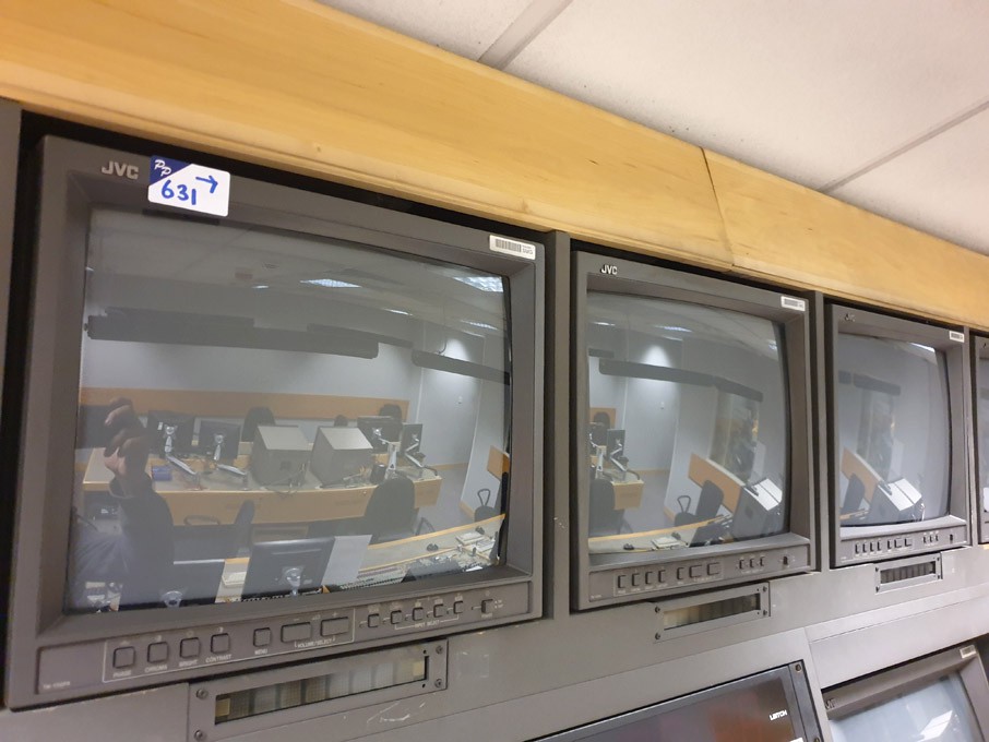 7x JVC TM-1700PN-K CRT studio monitors