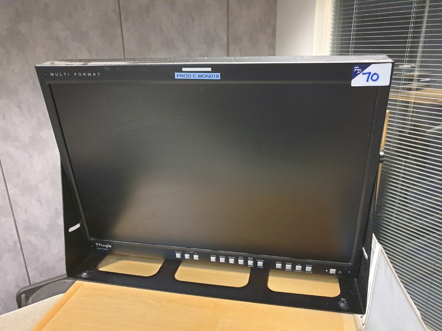 TV Logic LVM-242W multi format monitor