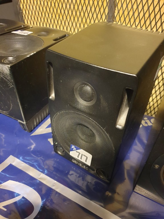 Genelec 1029A active monitor speaker