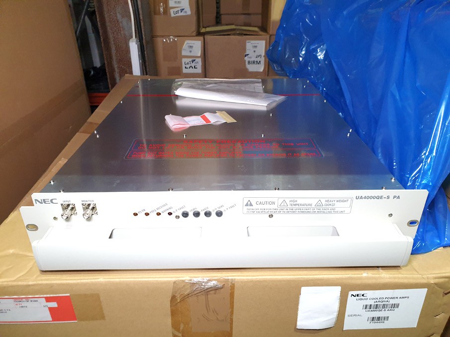 NEC UA4000QE-S liquid cooled power amplifier (boxe...