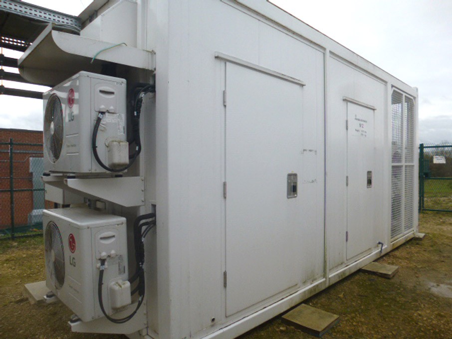 R&S 3kW TX (N12) (2017) - Rohde & Schwarz 3kW TX i...