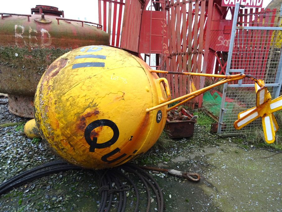 48" approx diameter racing / mooring buoy - Lot Lo...