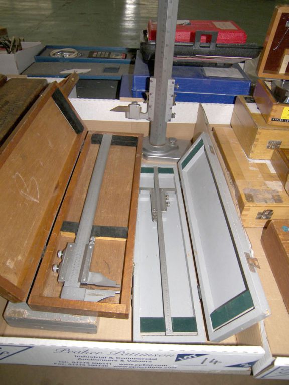 Chesterman 520mm height gauge, Gray 14" vernier ca...