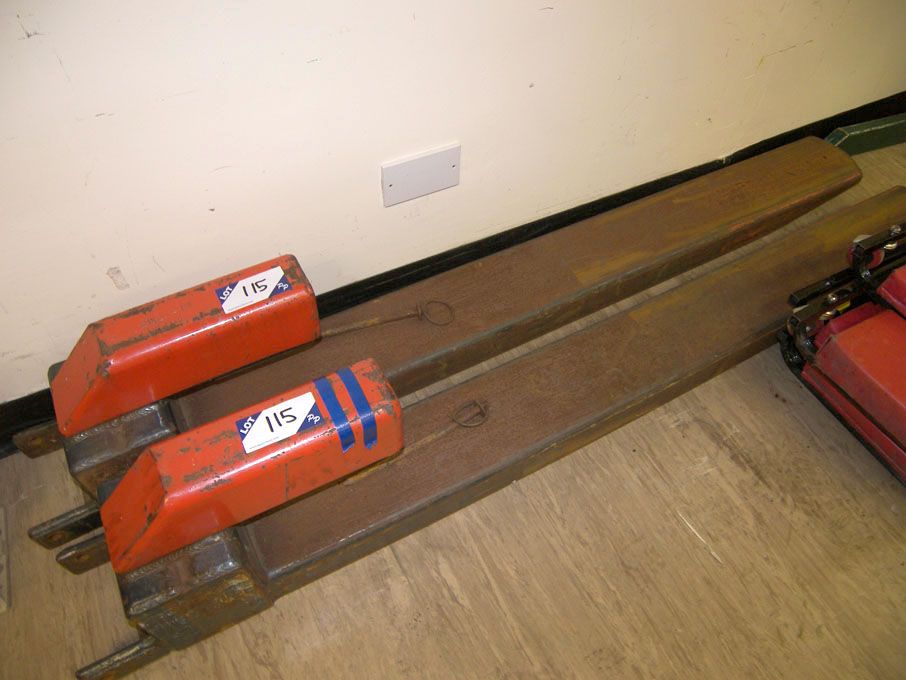 Pair Material Handling SFS125 fork extensions, 125...
