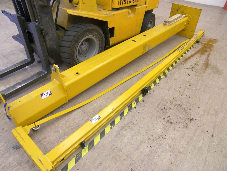 Turbo Vacumentation floor mounted swing jib, 12ft...
