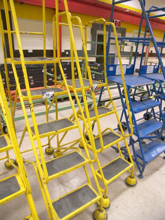 4 step & 5 step metal safety steps