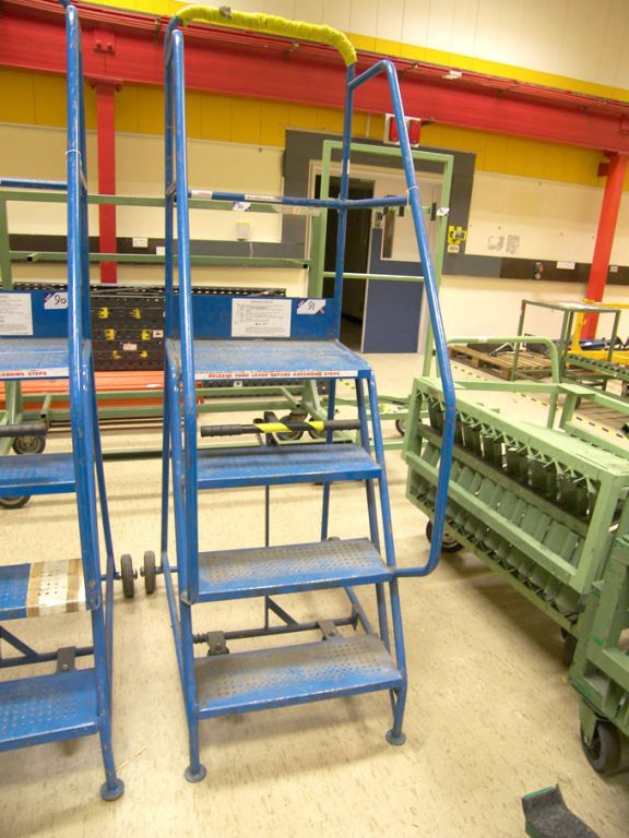 Klime-Ezee 300kg SWL 4 step safety step