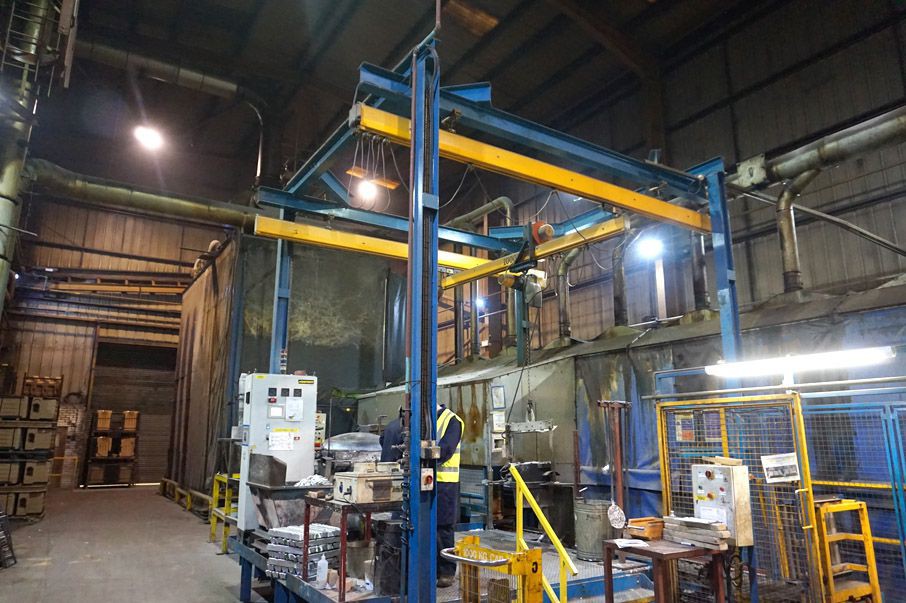 4 pillar gantry with electric chain hoist, 4x4.5m...