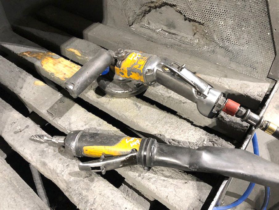 2x Atlas Copco pneumatic grinders