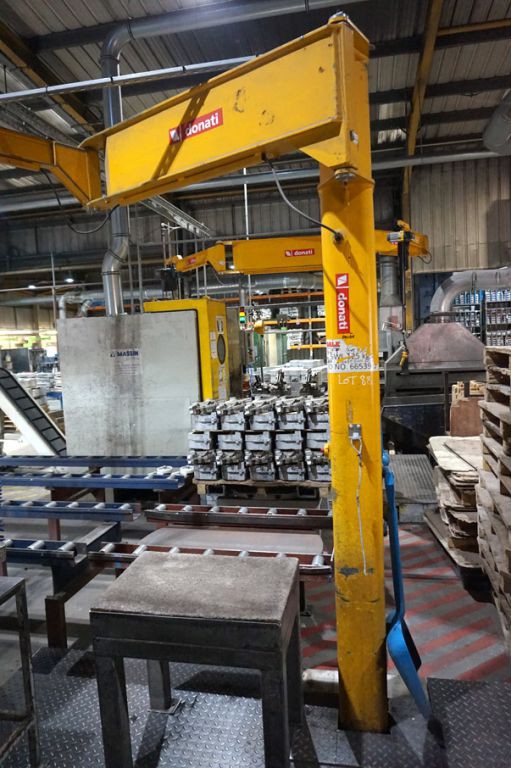 Donati 125kg floor mounted articulated swing jib,...