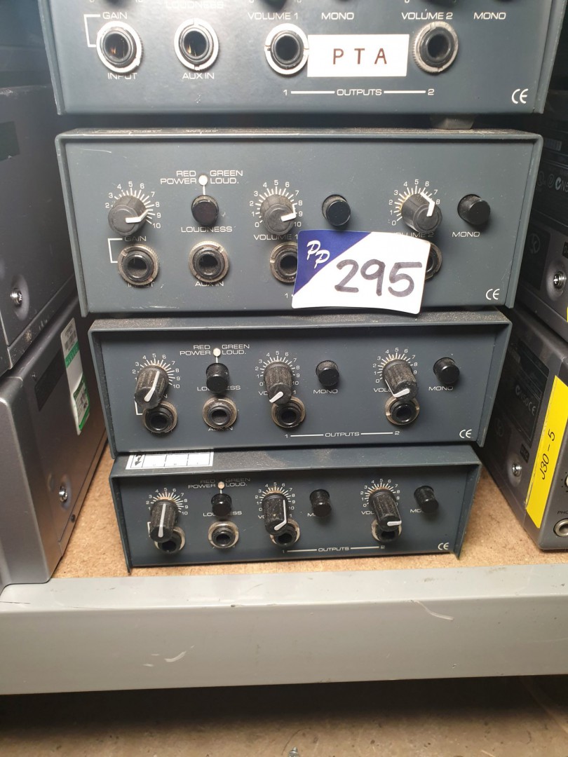 3x MTR HPA-2 stereo 2ch headphone amps