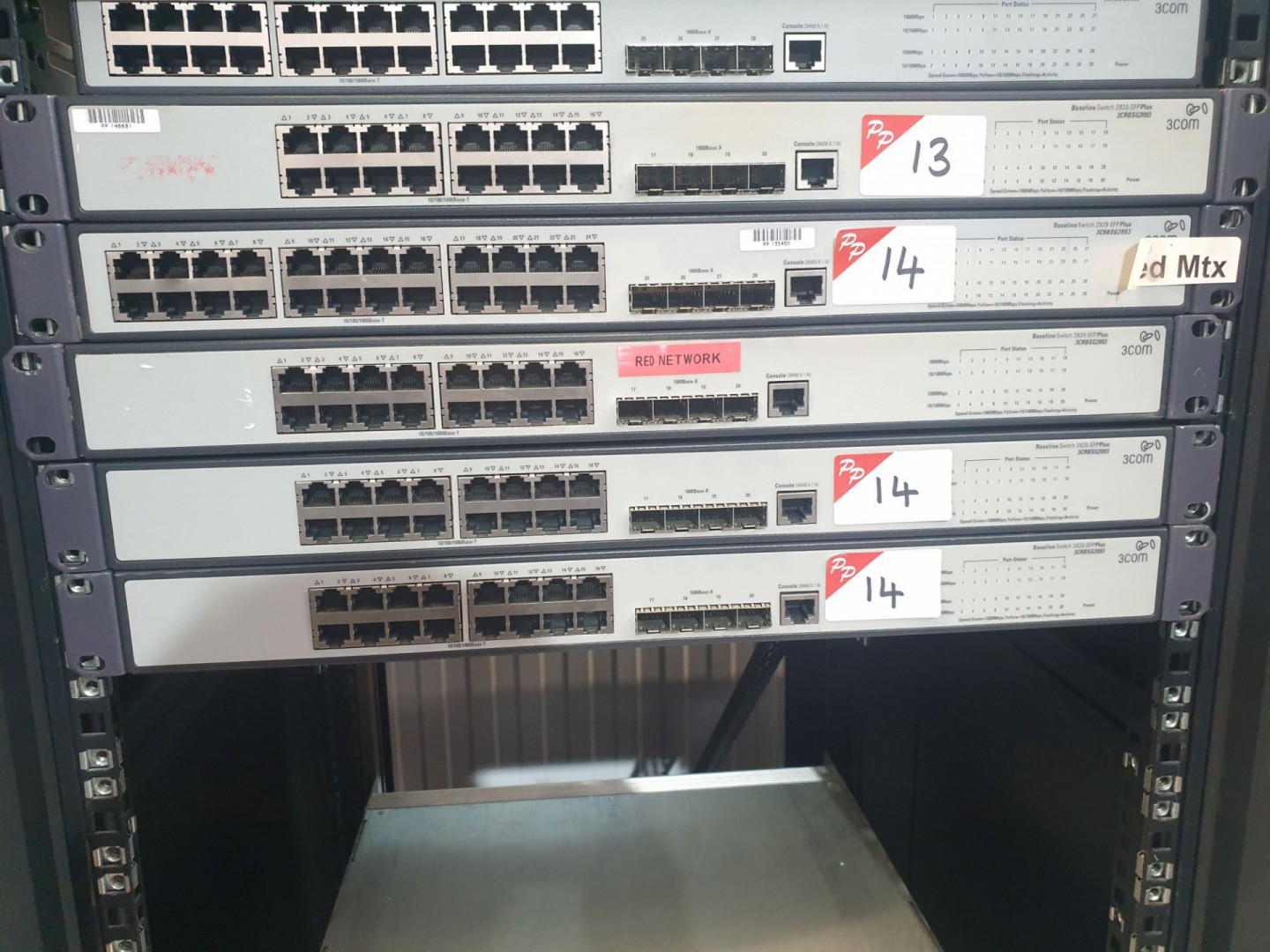 3x 3com 2920 SFP baseline switches, 1x 3com 2928 S...
