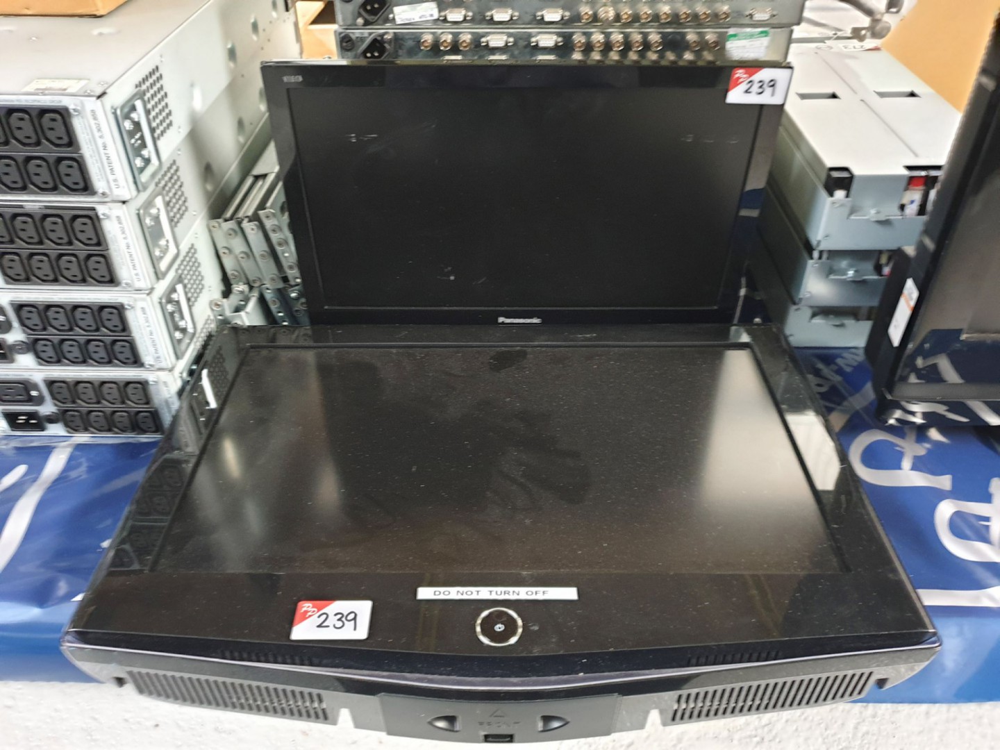 Samsung LE23R71B LCD TV (no stand), Panasonic TX-L...