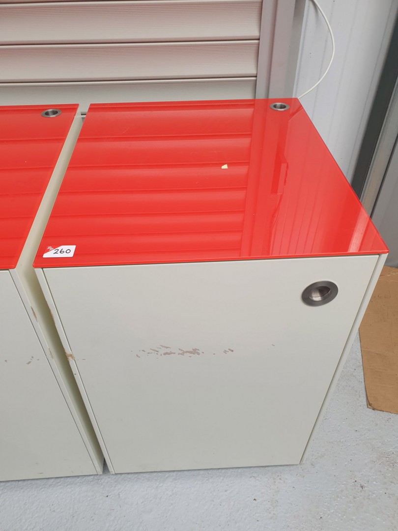 Mobile white wooden red glass top server racks, 60...