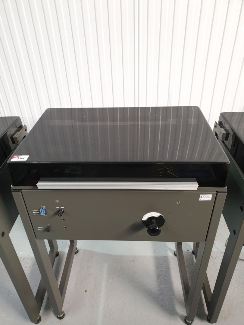 EMT 950 broadcast turntable, s/n 55033 - Lot locat...
