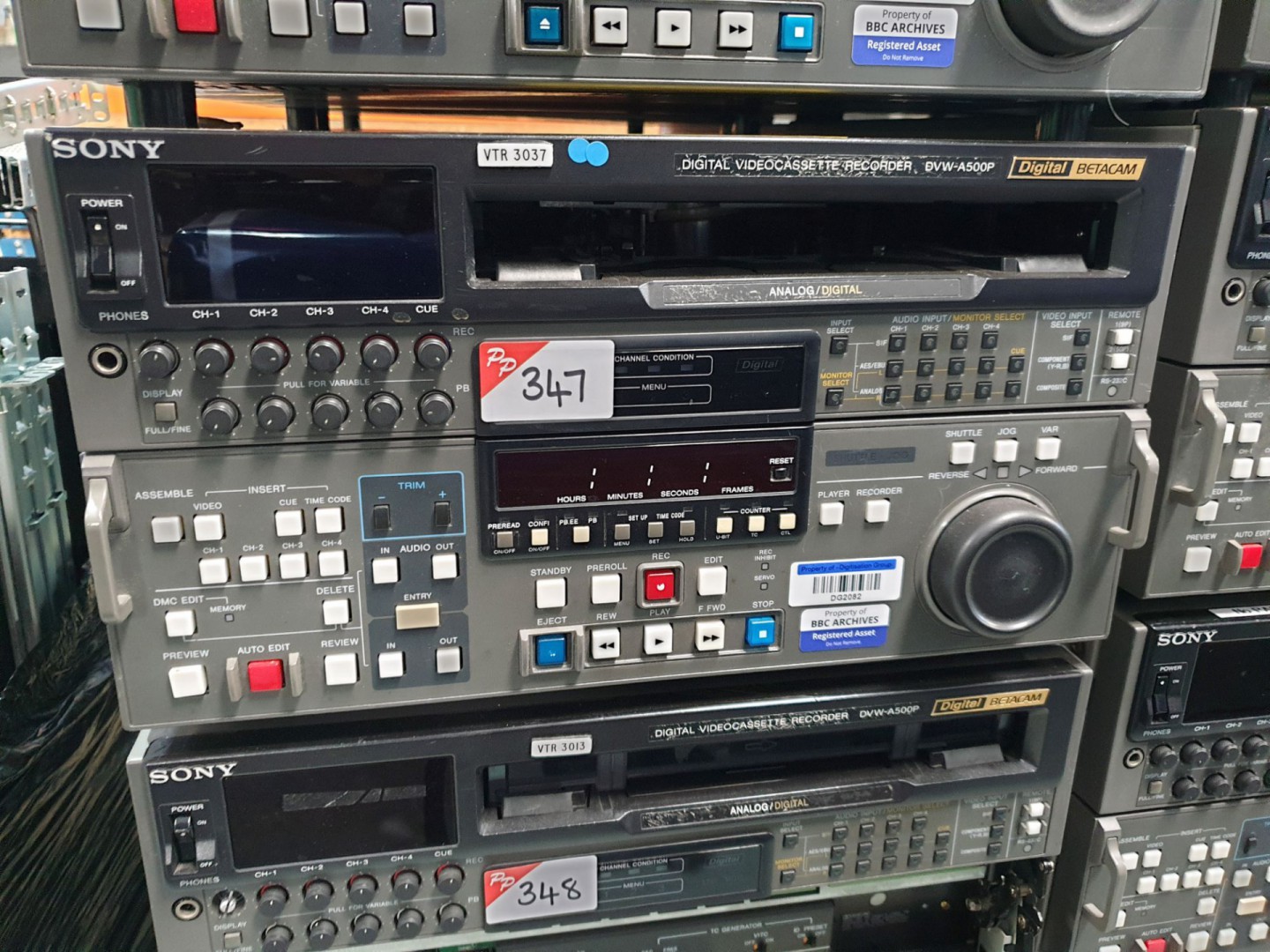 Sony DVW-A500P digital video cassette recorder - L...