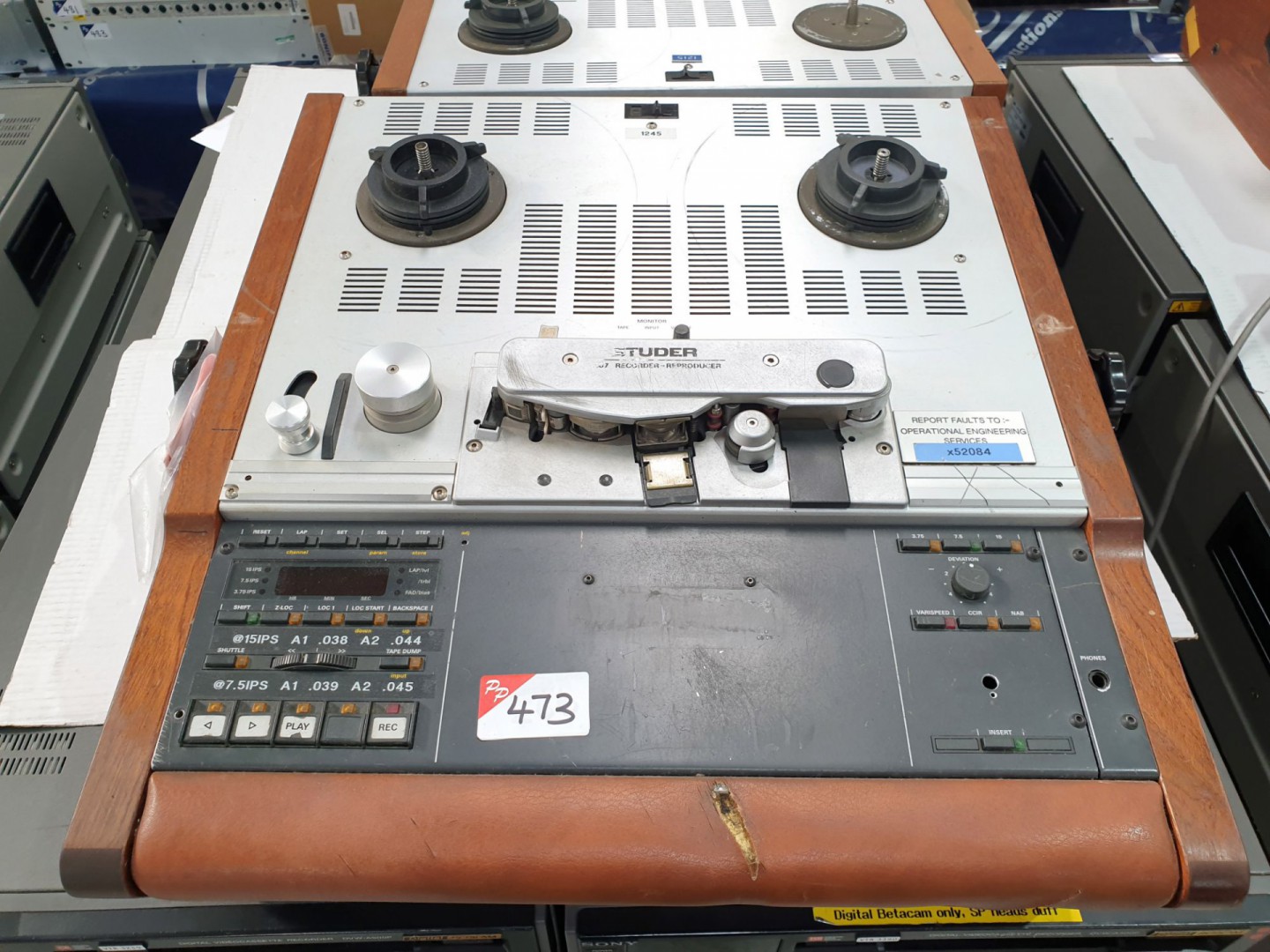 Studer A807 reel to reel recorder - reproducer, s/...