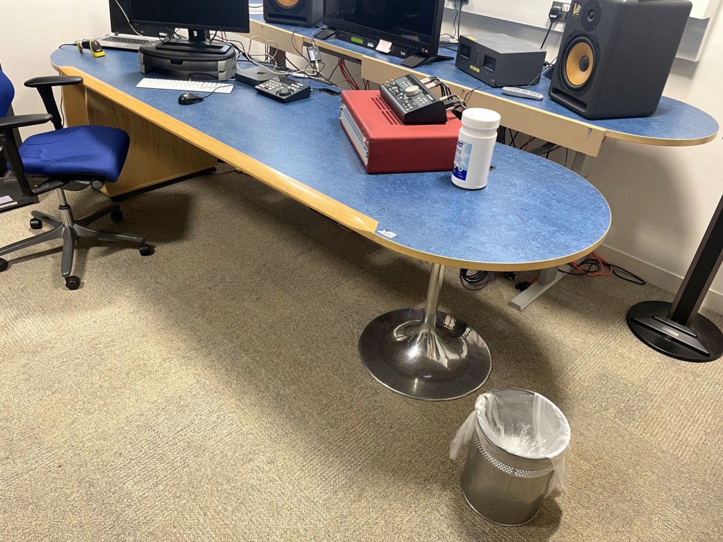 Blue 2 tier studio desk, electric RF, 2900x900mm,...