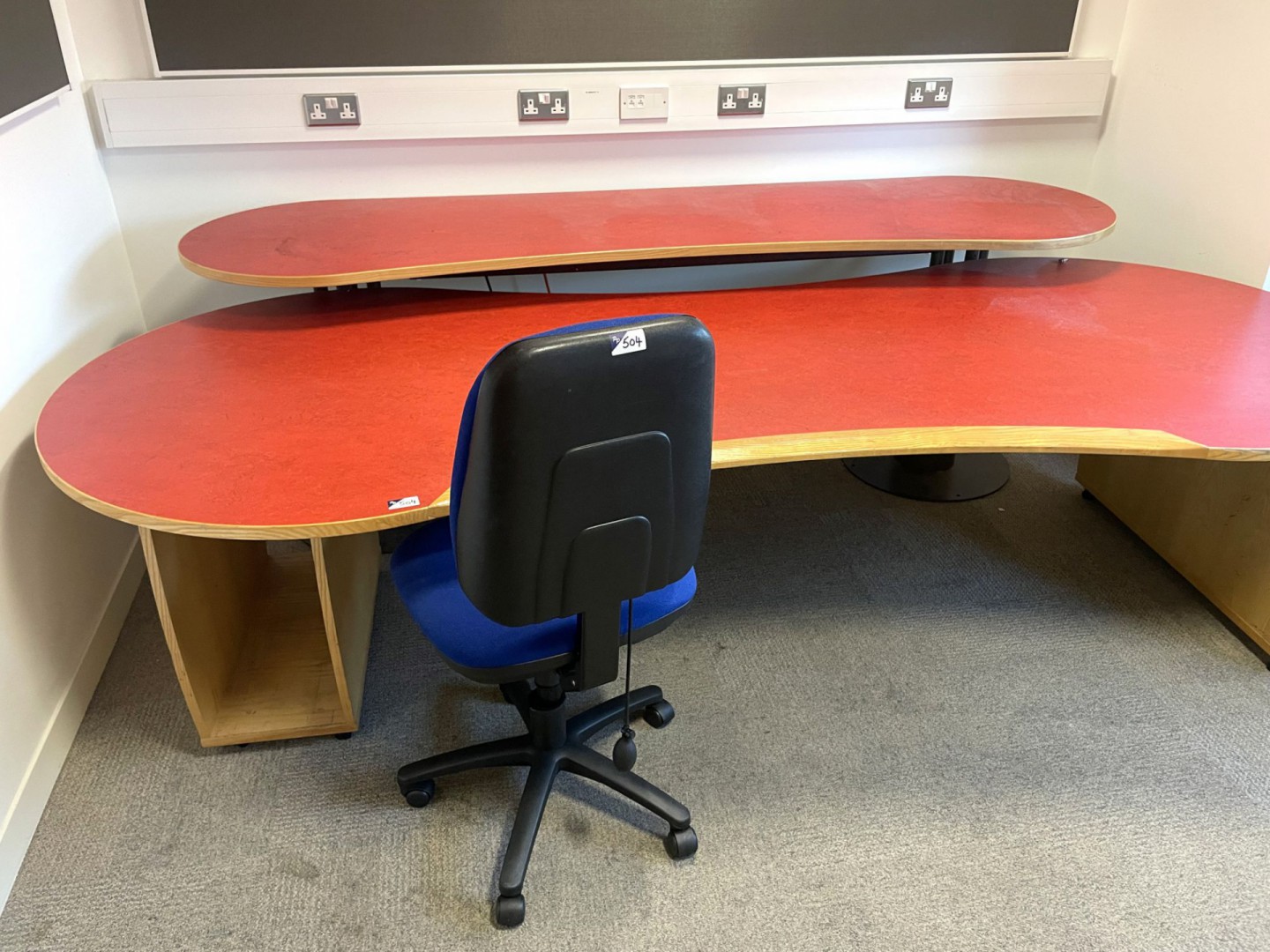 Red curved 2 tier RF studio desk, 3000x1200mm, 260...