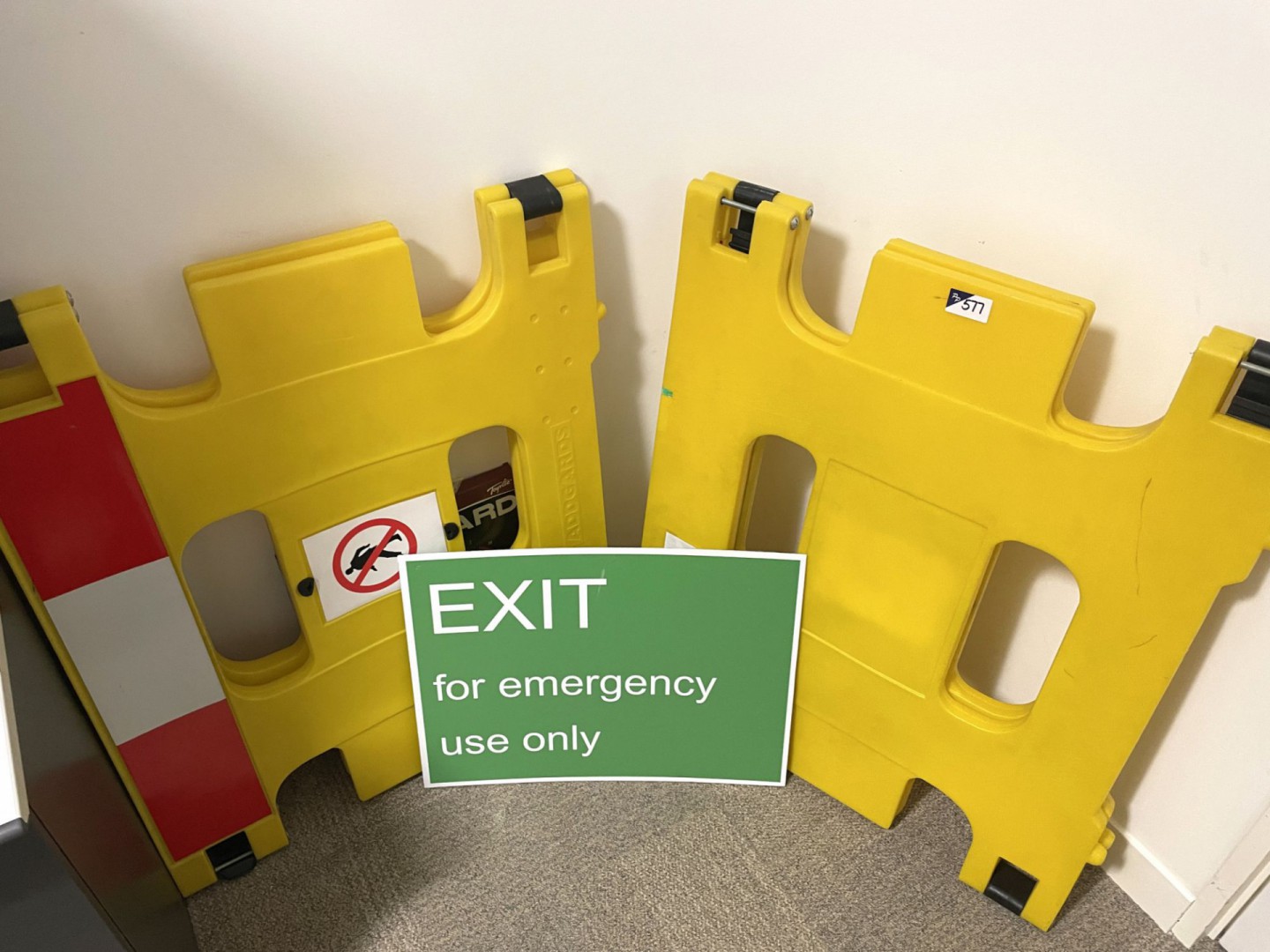 2x Addgards pedestrian safety barriers - Lot locat...