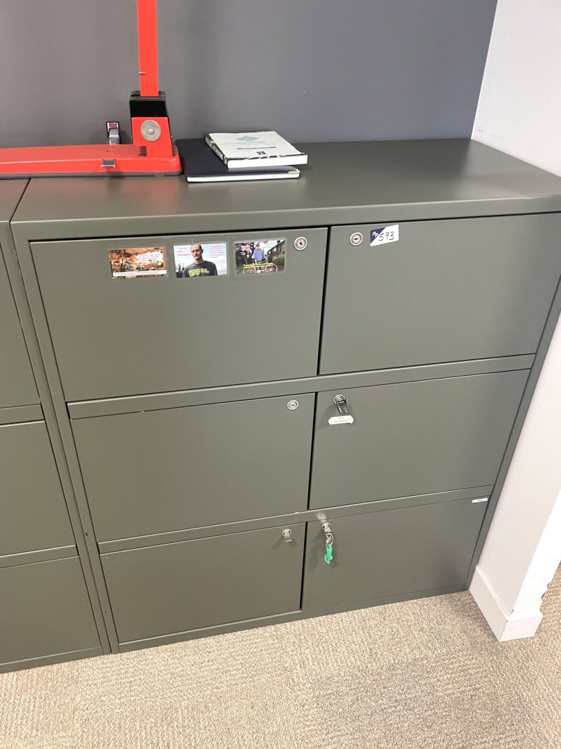 Green metal 6 compartment storage lockers, 1000x11...