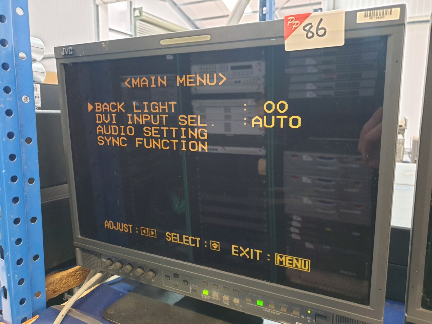 JVC DT-V17L3D multiformat LCD monitor on stand - L...