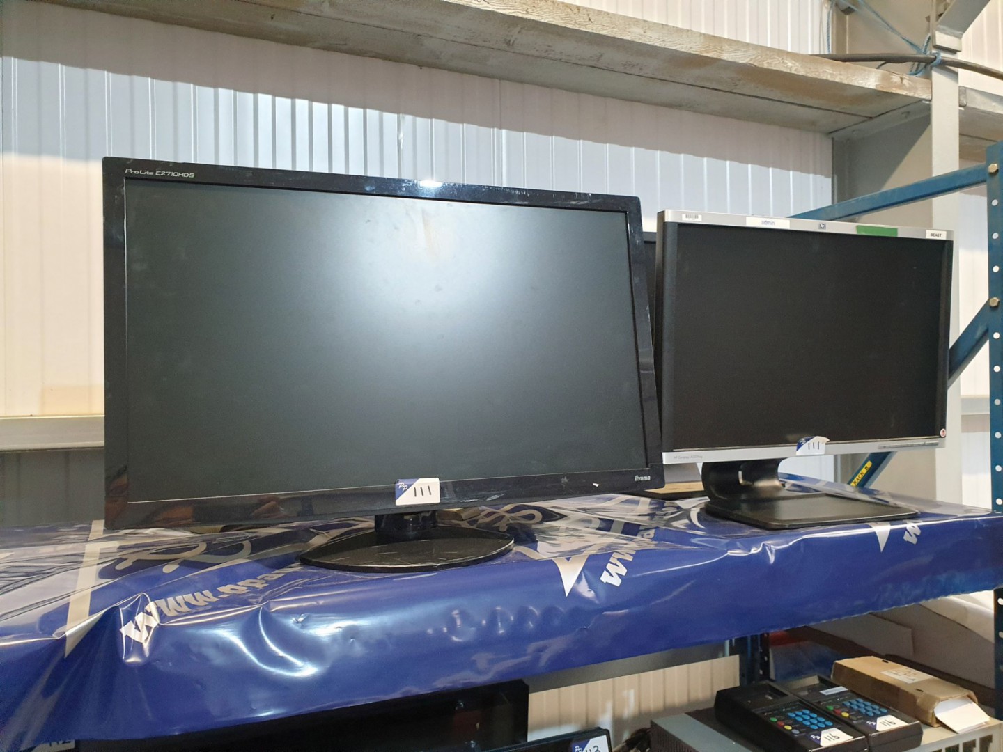4x various LCD monitors on stands inc: Ilyama, Del...