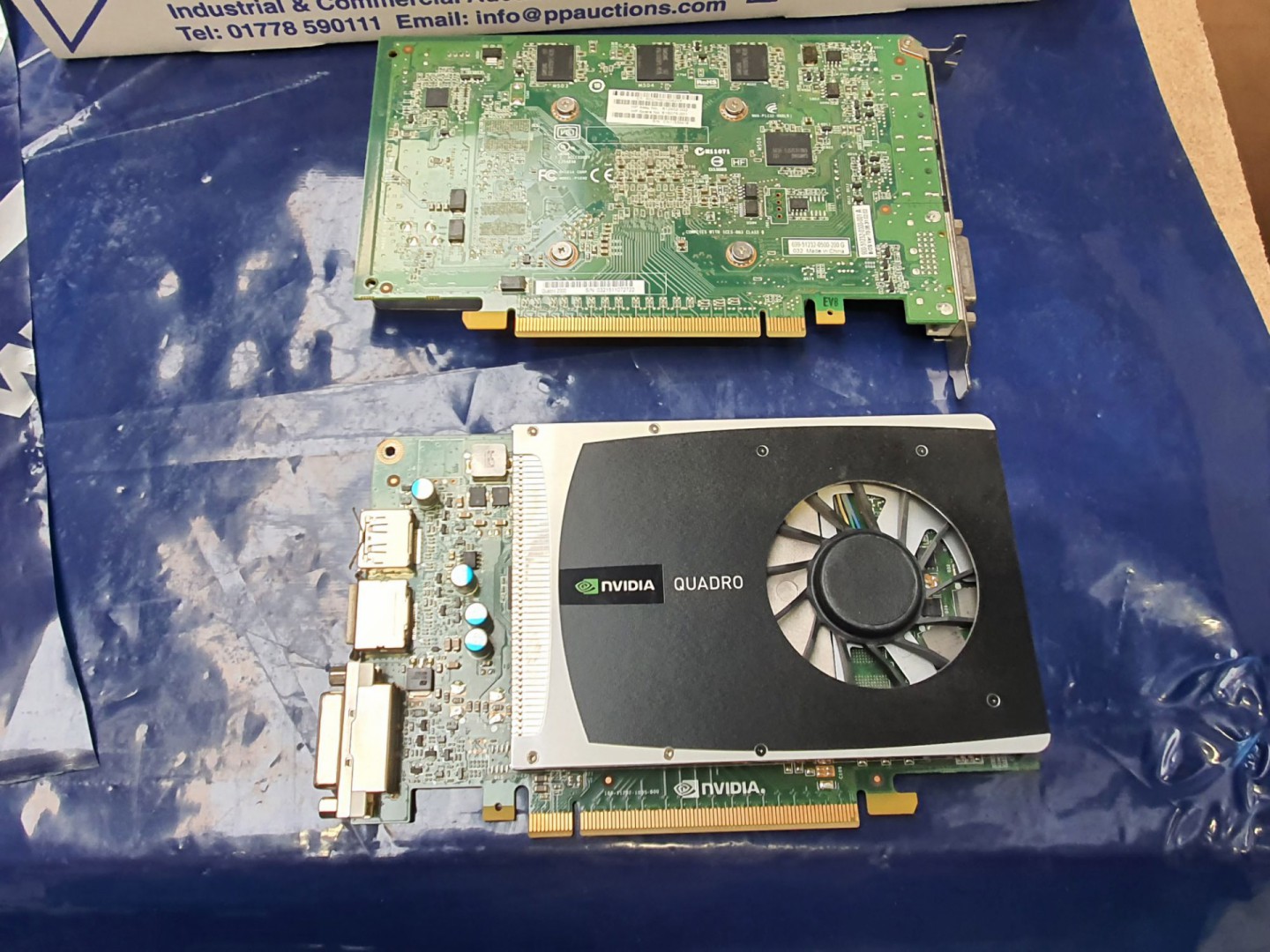 2x NVidia Quatro 2000 graphics cards