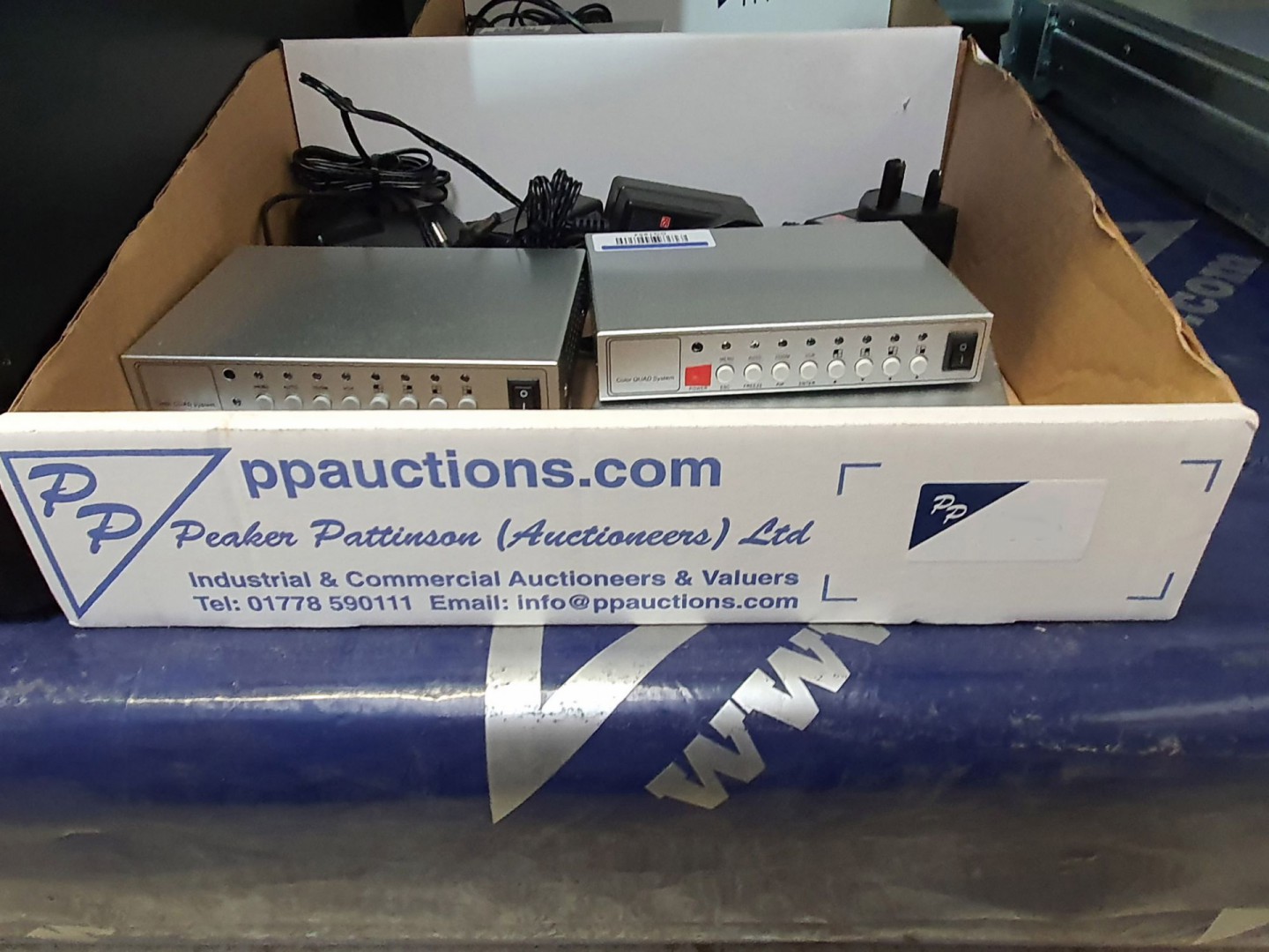 4x Color Quad Systems 4 way multiplexer