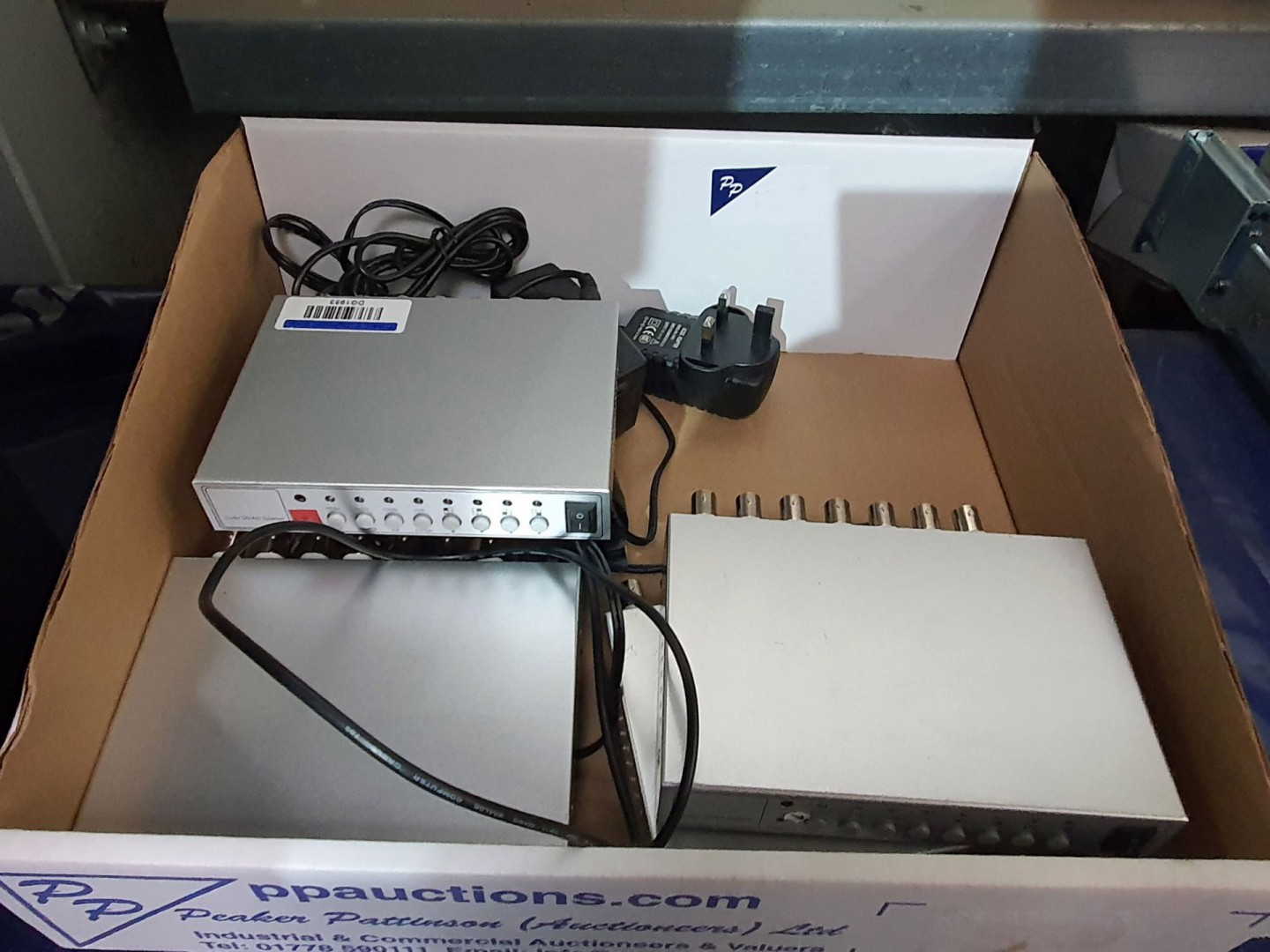 4x Color Quad Systems 4 way multiplexer