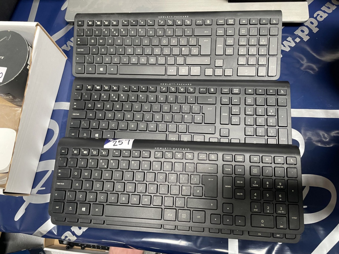 3x HP SK-2061 wireless keyboards