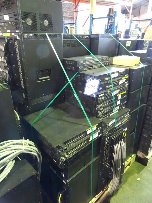 12x Foundry Networks FastIron 1500 2/3 layer switc...