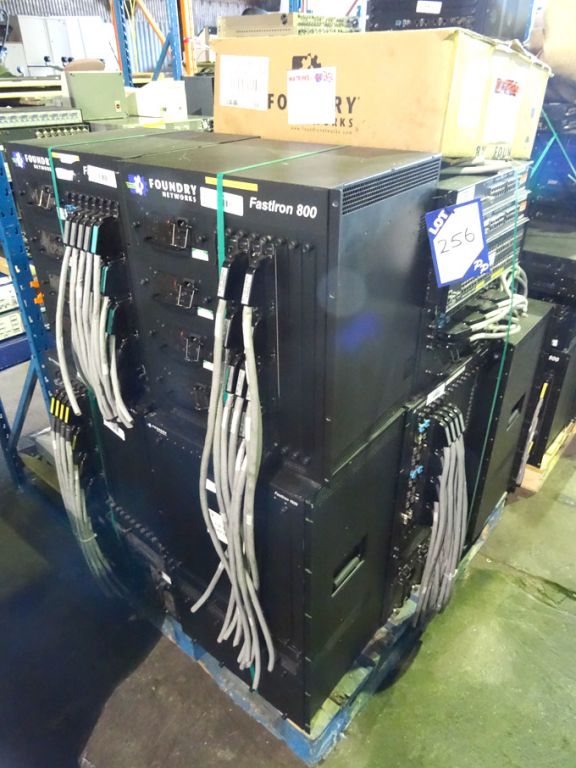 Qty Foundry Networks FastIron 800 / 1500 2/3 layer...