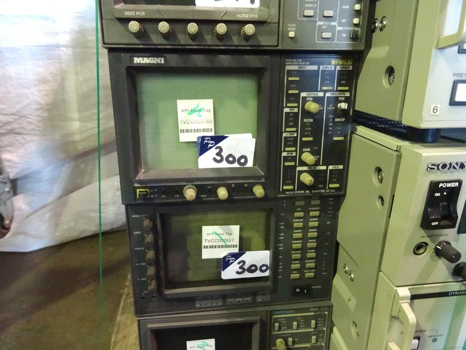 2x Videotek TVM-821D serial digital component moni...