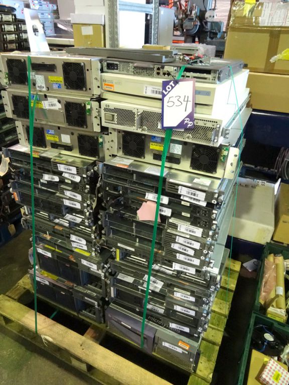 Qty HP, Sun Microsystems etc servers on pallet