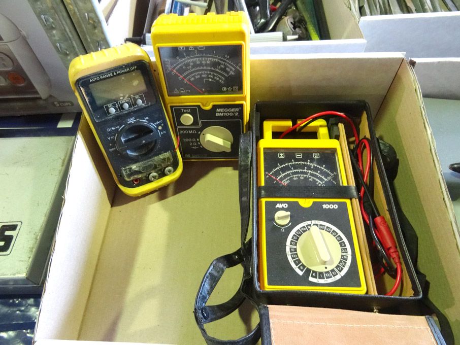 Megger BM100 / 2 meter, AVO 1000 meter & similar m...