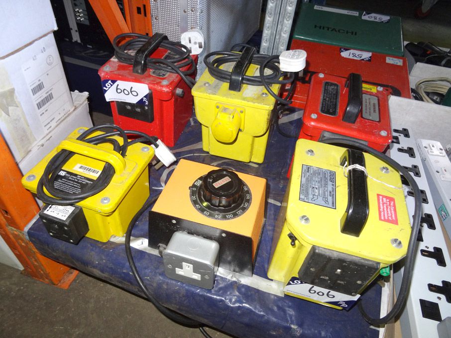 6x electrical transformers 240v / 110v