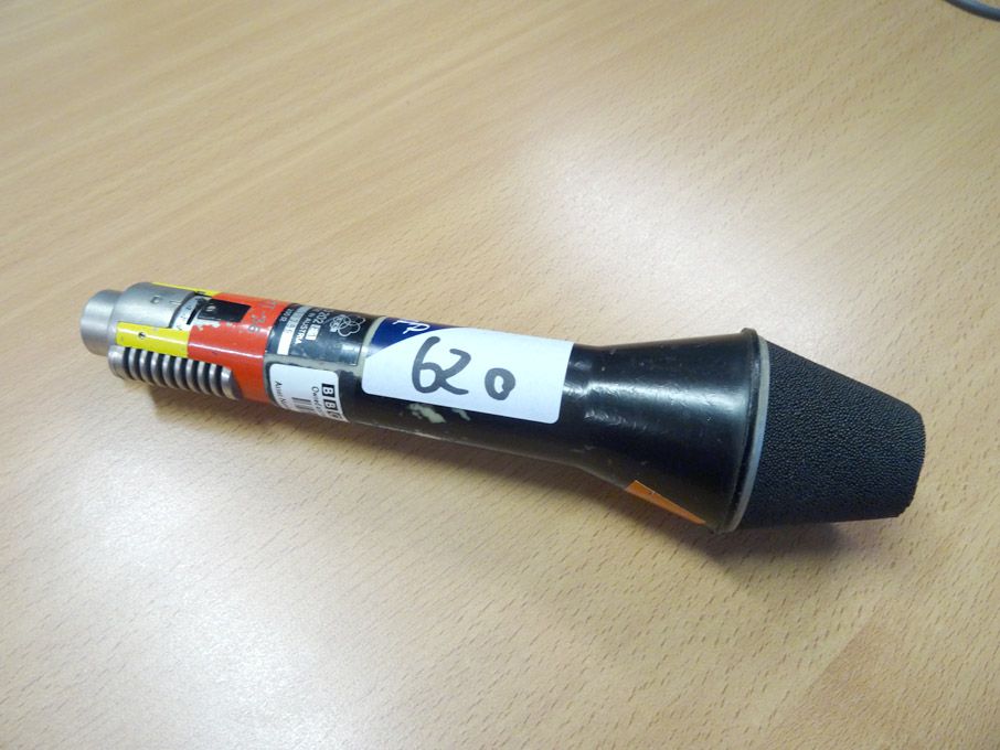 AKG D202 microphone