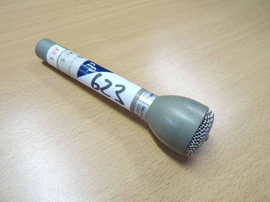 Electro-Voice 635A dynamic omni directional microp...