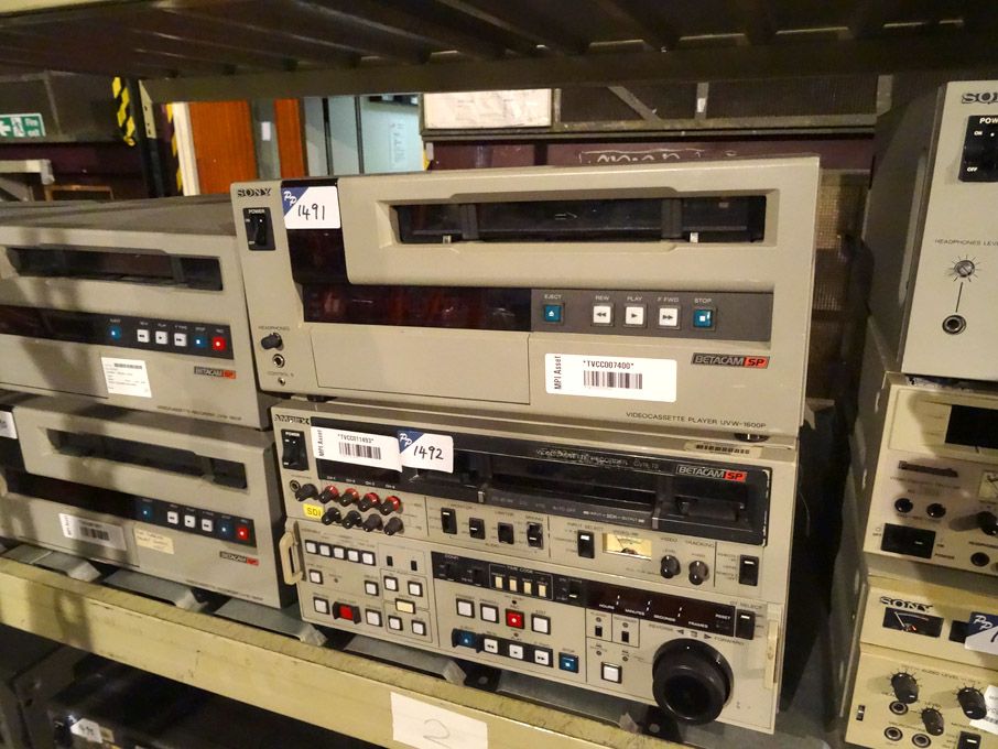 Ampex CVR-75 Betacam SP video cassette recorder