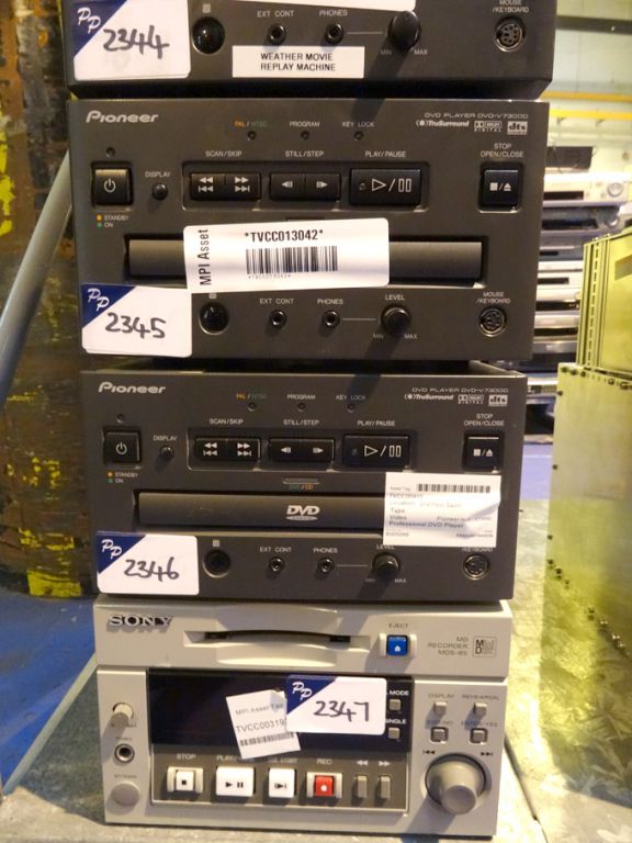Pioneer DVD-V73000 DVD player