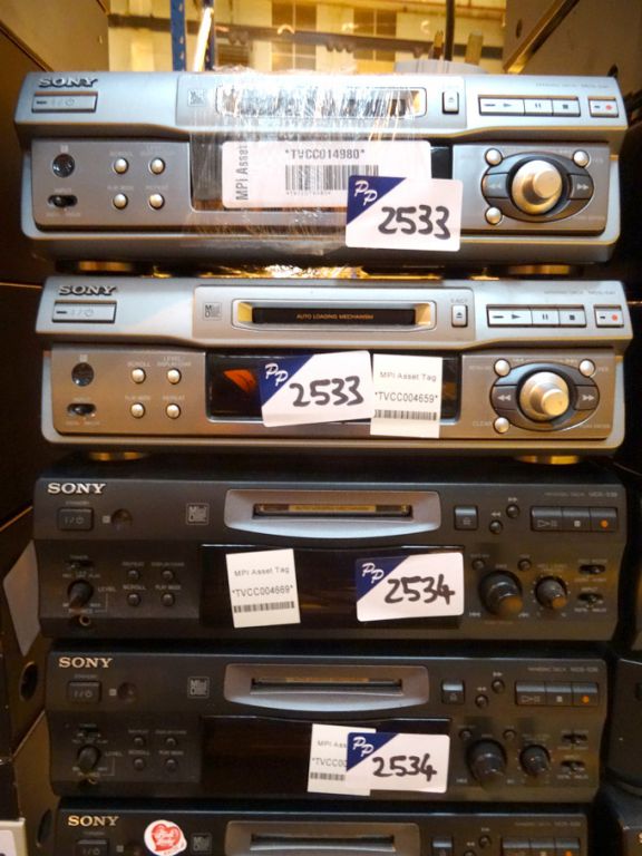 2x Sony MDS-S41 silver minidisc decks