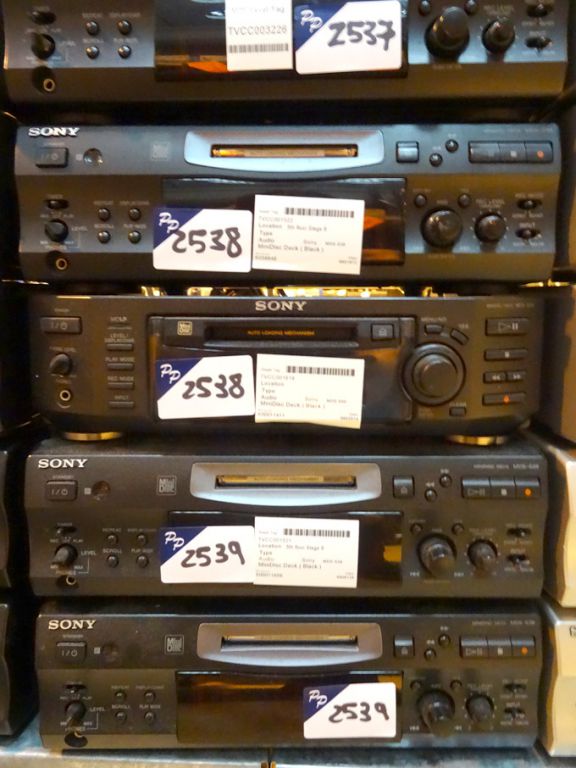 Sony MDS-S50 black minidisc deck, Sony MDS-S39 bla...