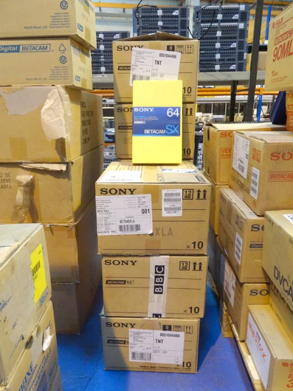 60x Sony BCT-64s XLA digital video cassettes (boxe...